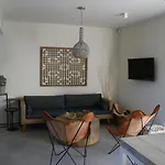 Beautiful Family In Santa Eulalia, 1035 圣埃乌拉利亚