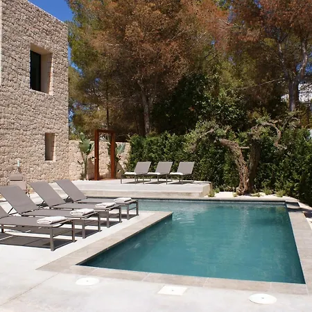 Beautiful Family In Santa Eulalia, 1035 Villa Santa Eularia des Riu