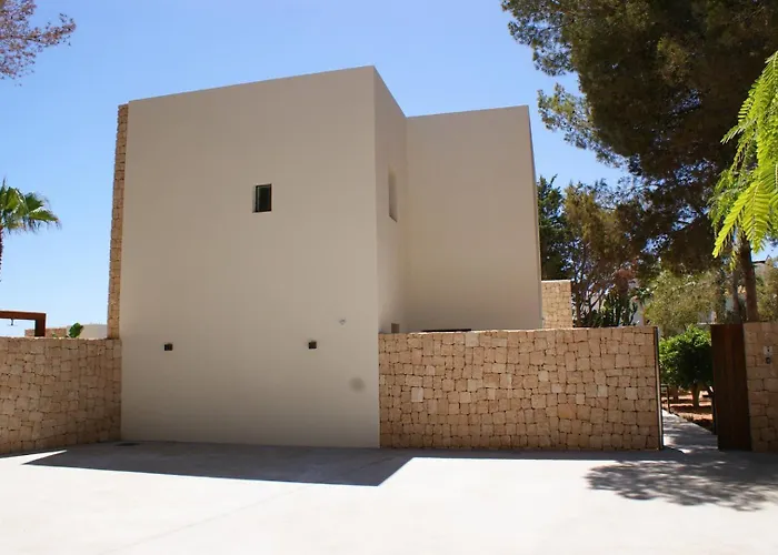 Beautiful Family In Santa Eulalia, 1035 Villa