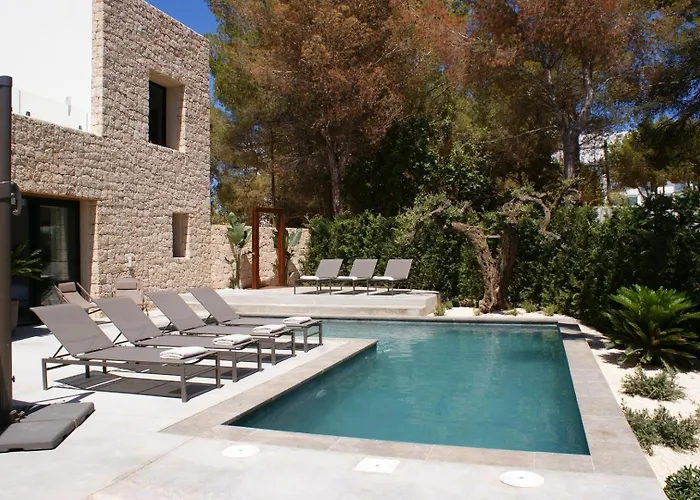 Beautiful Family In Santa Eulalia, 1035 Villa Santa Eularia des Riu