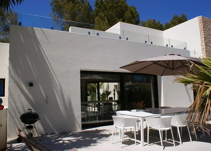 Vila Beautiful Family In Santa Eulalia, 1035